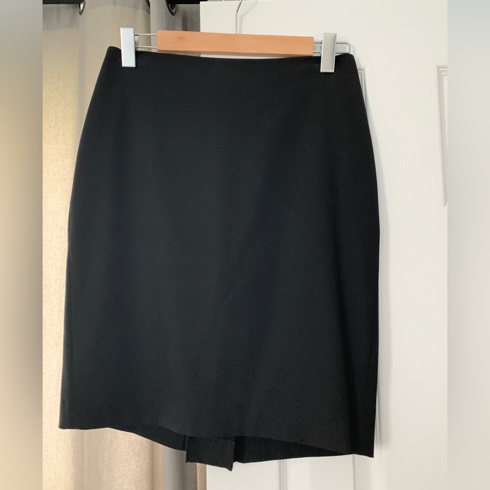 Ann Taylor Factory black suit skirt, women’s size 4P